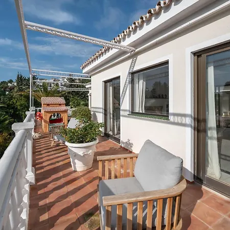 Peaceful 4 Bdrm Andalusian W Sea Views 公寓 *