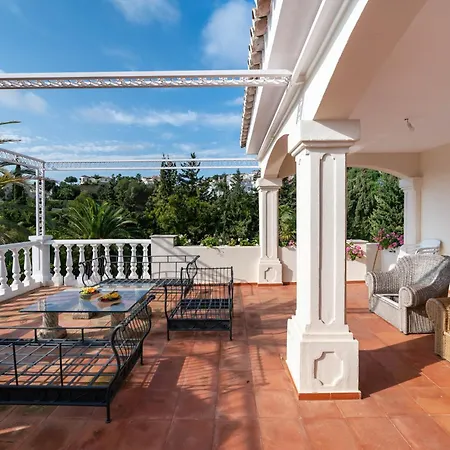 Apartment Peaceful 4 Bdrm Andalusian W Sea Views